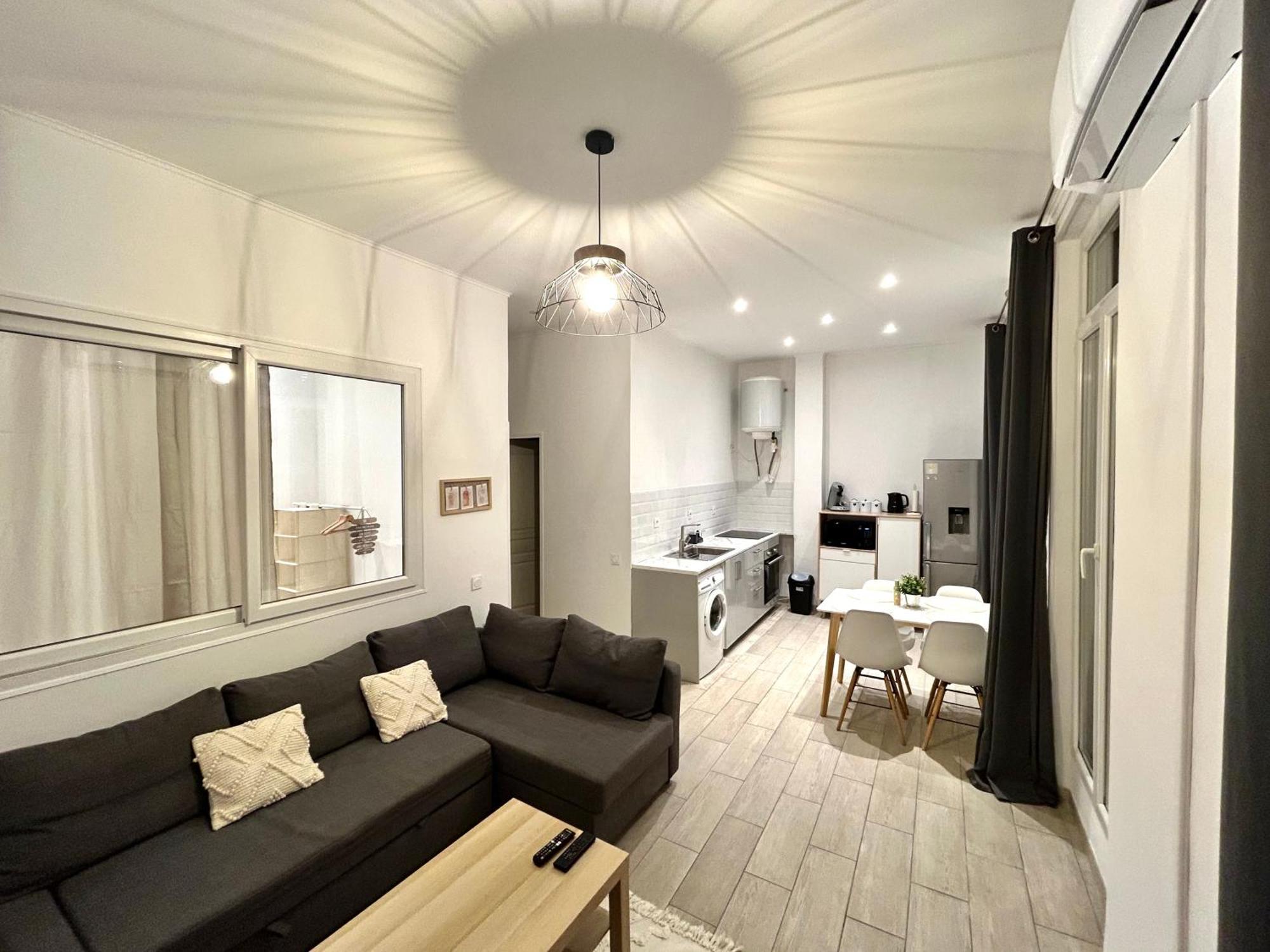 Lumineux 2 Pieces - Centre-Ville Climatise - Netflix Prime Canal - Bien Place Marseille Luaran gambar